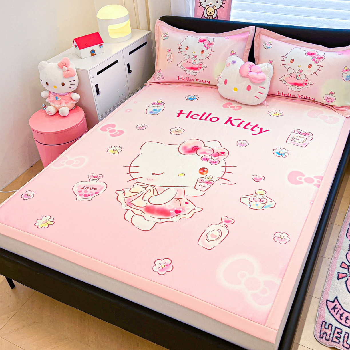 91家纺网 家纺一手货源 找家纺 暮思家居 2026新款正版授权A类大版数码印花三丽鸥可组合仿锦氨夏被夏凉被空调被 香水KT