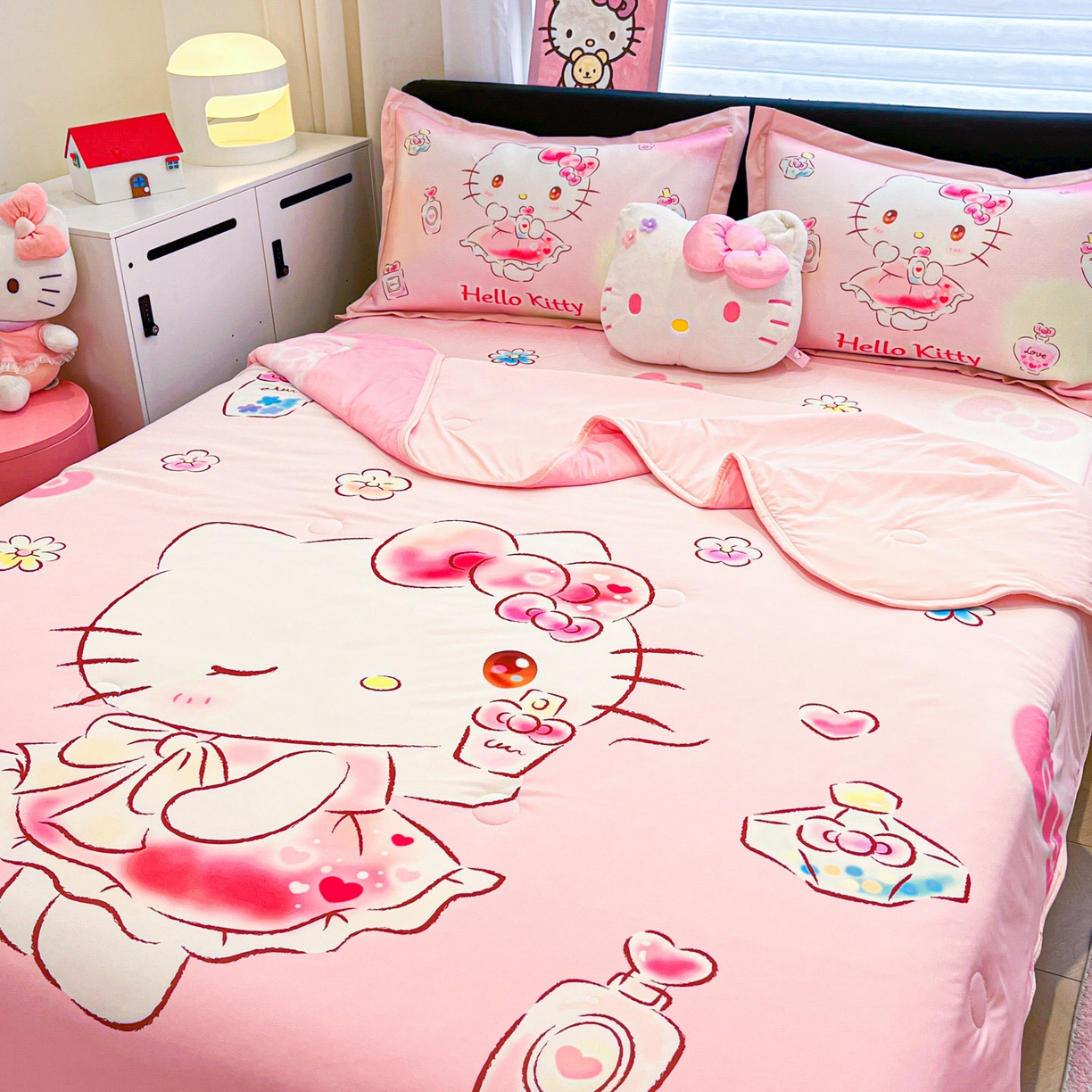 91家纺网 家纺一手货源 找家纺 暮思家居 2026新款正版授权A类大版数码印花三丽鸥可组合仿锦氨夏被夏凉被空调被 香水KT