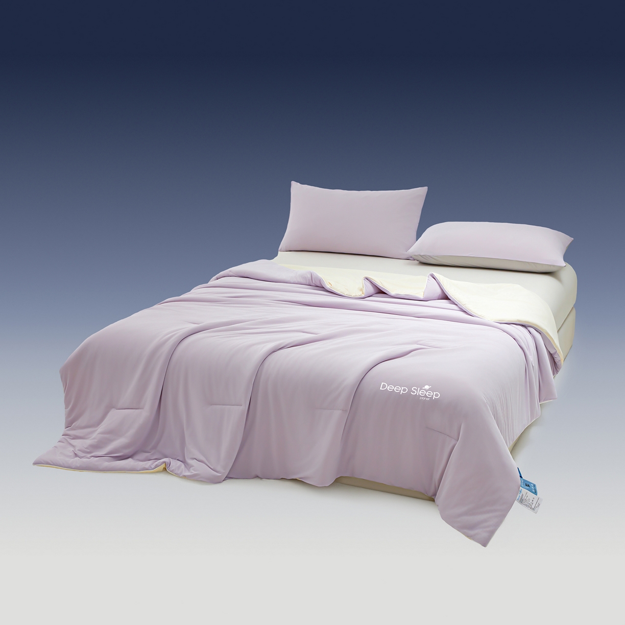 91家纺网 家纺一手货源 找家纺 玉相逢 2026新款深睡眠高克重凉感丝夏被夏凉被空调被 梦幻紫拼浅黄