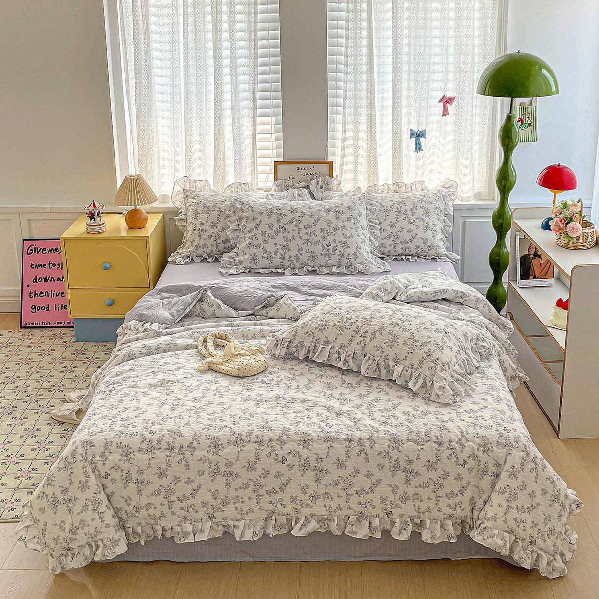 91家纺网 家纺一手货源 找家纺 蓝极人 2026新款泡芙棉花边夏被四件套 XB蝶迹