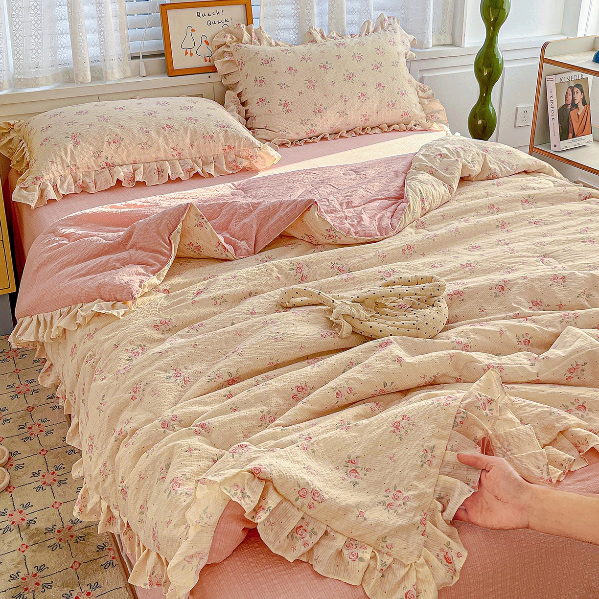 91家纺网 家纺一手货源 找家纺 蓝极人 2026新款泡芙棉花边夏被四件套 XB月光