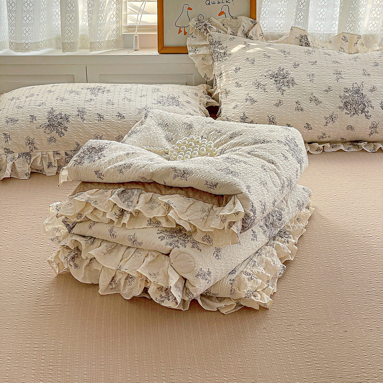 91家纺网 家纺一手货源 找家纺 蓝极人 2026新款泡芙棉花边夏被四件套 XB南洋