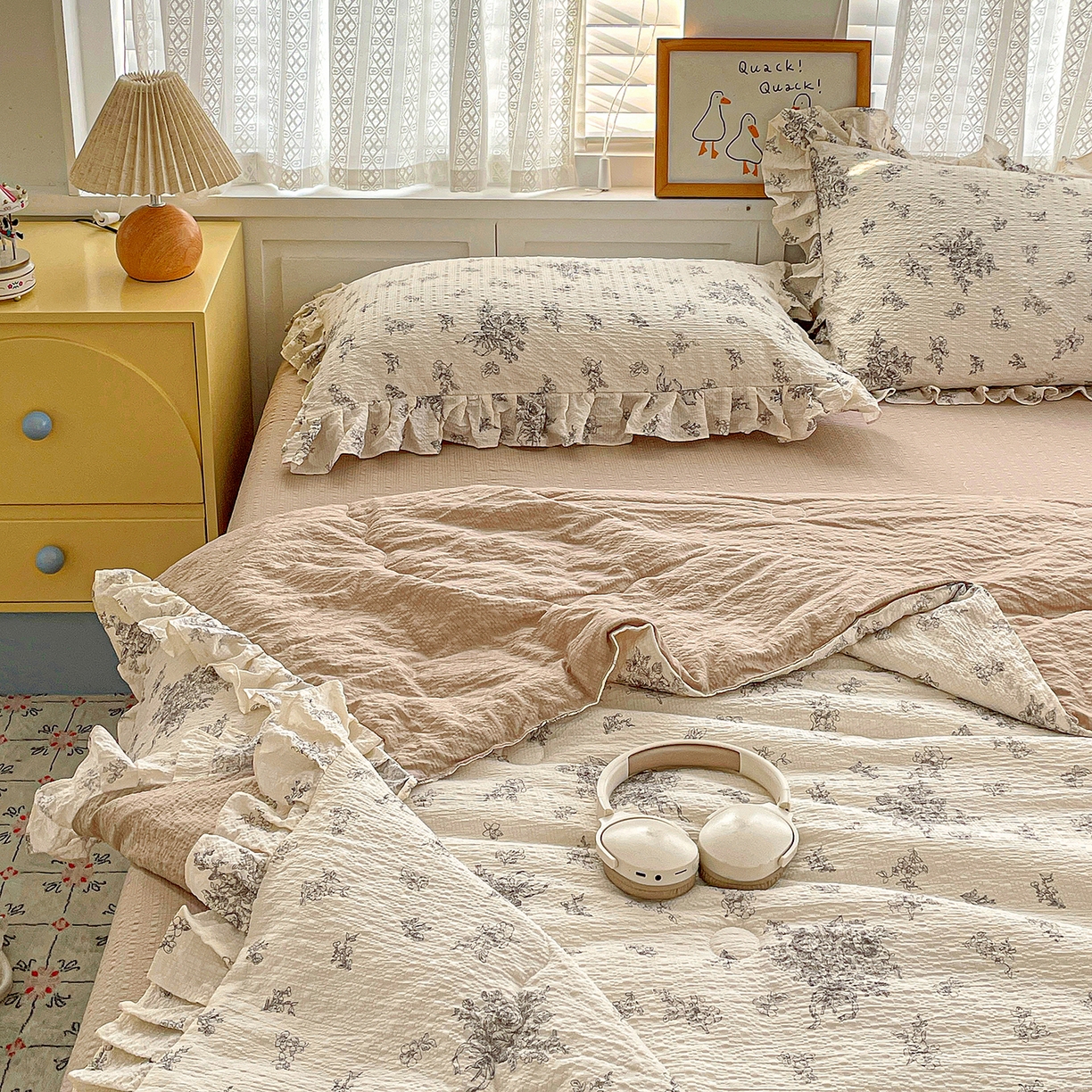 91家纺网 家纺一手货源 找家纺 蓝极人 2026新款泡芙棉花边夏被四件套 XB南洋