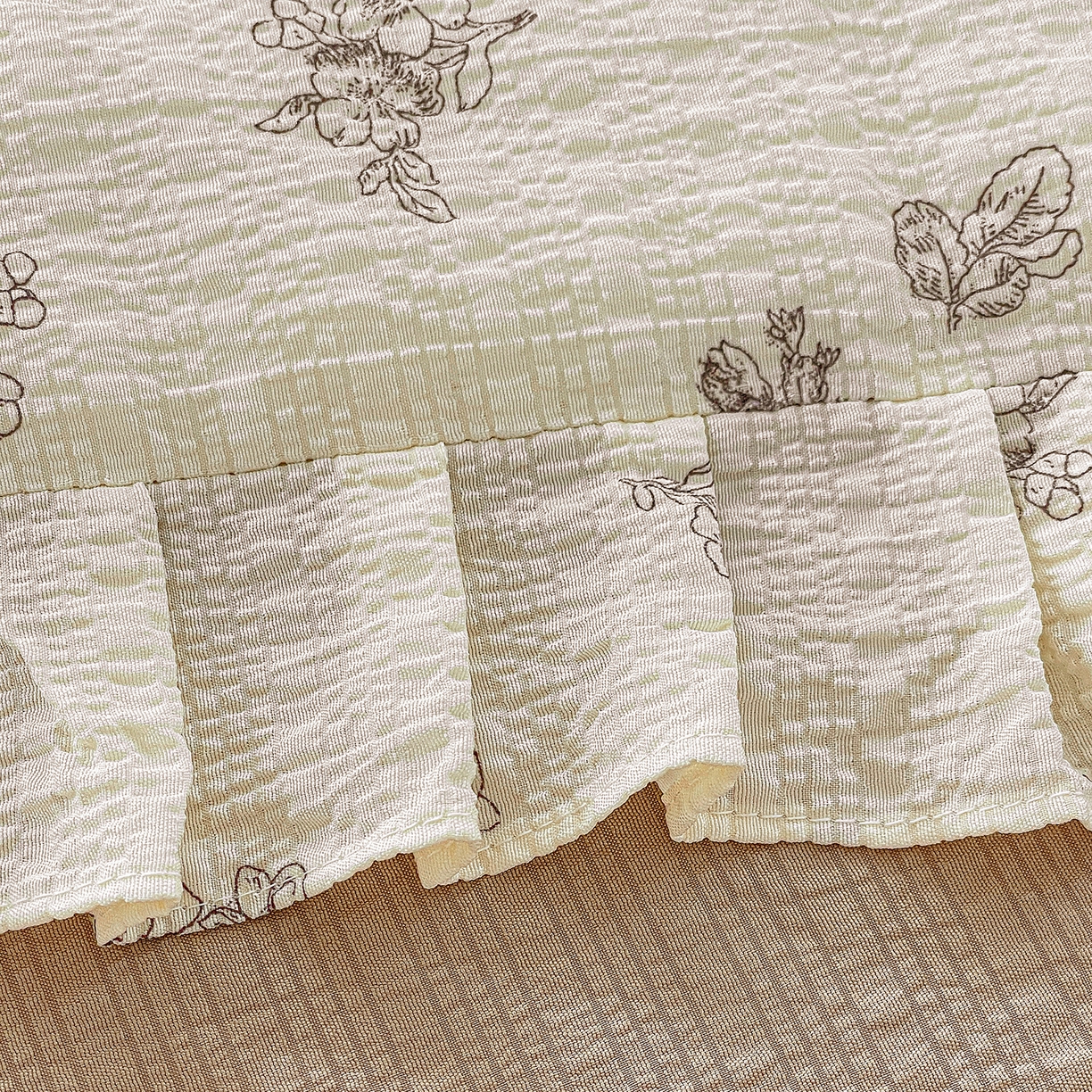 91家纺网 家纺一手货源 找家纺 蓝极人 2026新款泡芙棉花边夏被四件套 XB南洋