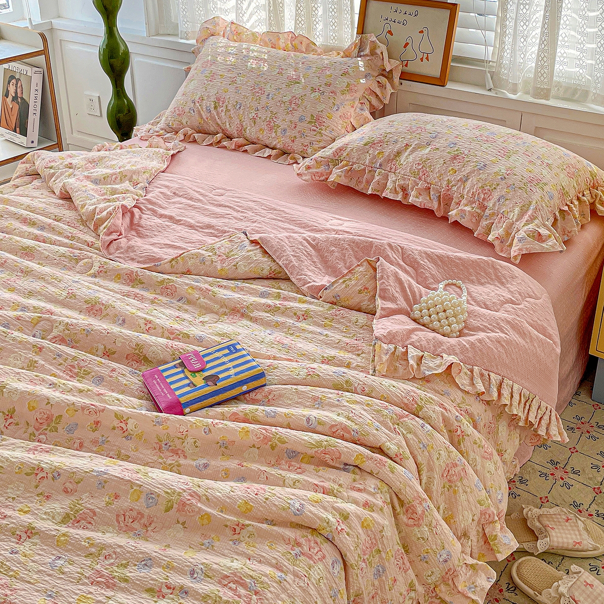 91家纺网 家纺一手货源 找家纺 蓝极人 2026新款泡芙棉花边夏被四件套 XB浅夏