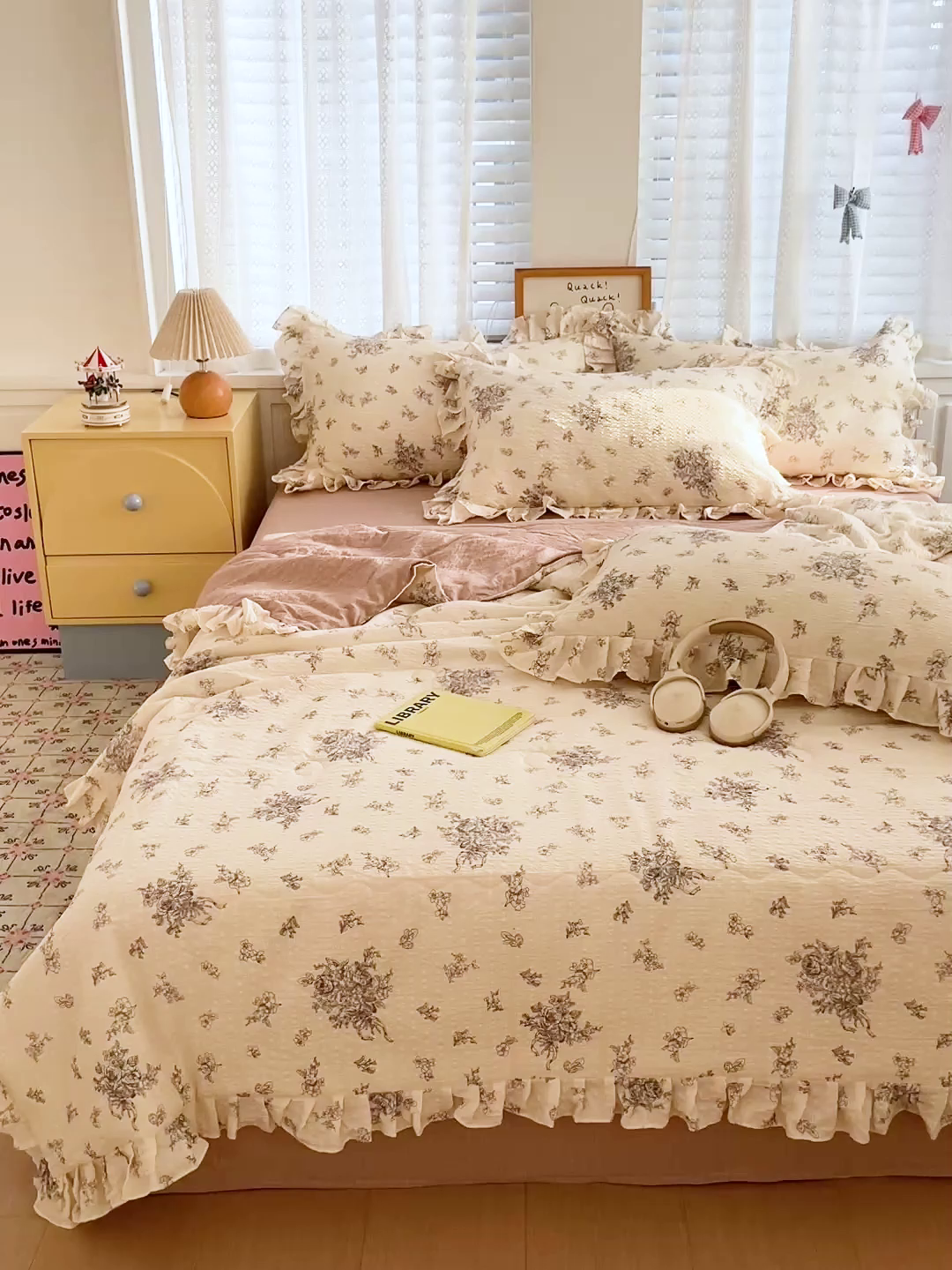 91家纺网 家纺一手货源 找家纺 蓝极人 2026新款泡芙棉花边夏被四件套 XB南洋