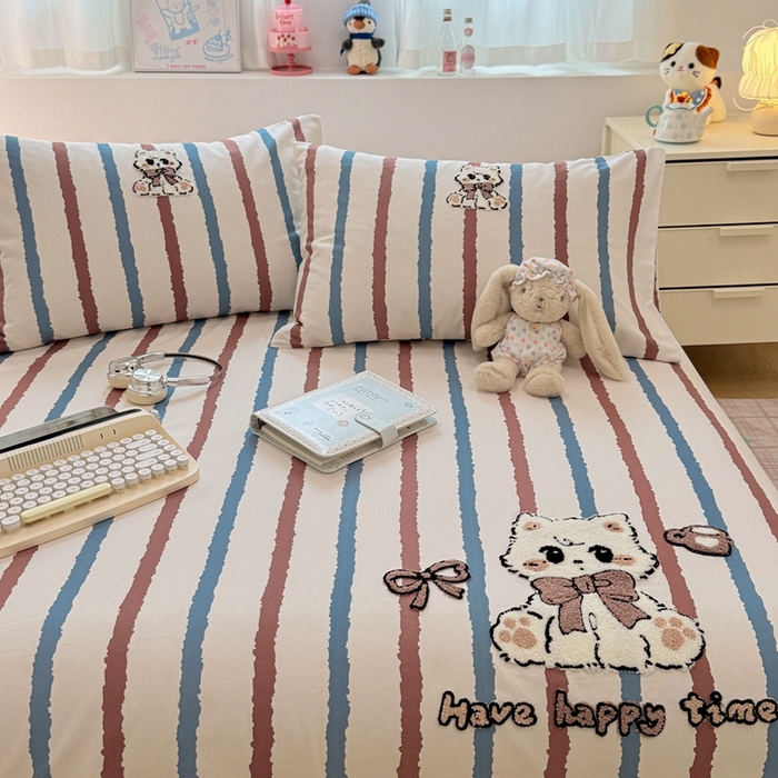 91家纺网 家纺一手货源 找家纺 雅萱家纺 2026新款全棉老粗布毛巾绣床单 彩条甜梦