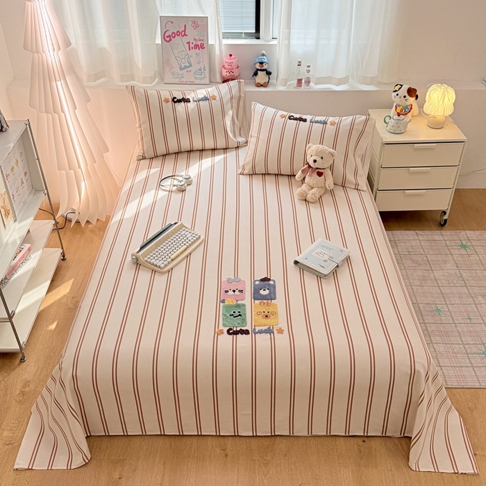 91家纺网 家纺一手货源 找家纺 雅萱家纺 2026新款全棉老粗布毛巾绣床单 Cute Luck四小只