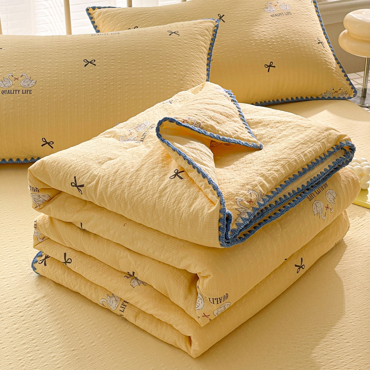 91家纺网 家纺一手货源 找家纺 （总）蓝极人 2026新款泡芙贝壳边夏被四件套