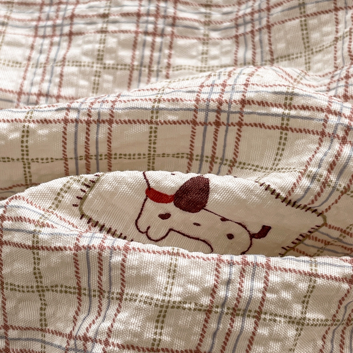 91家纺网 家纺一手货源 找家纺 蓝极人 2026新款泡芙贝壳边夏被四件套 XB苹果狗