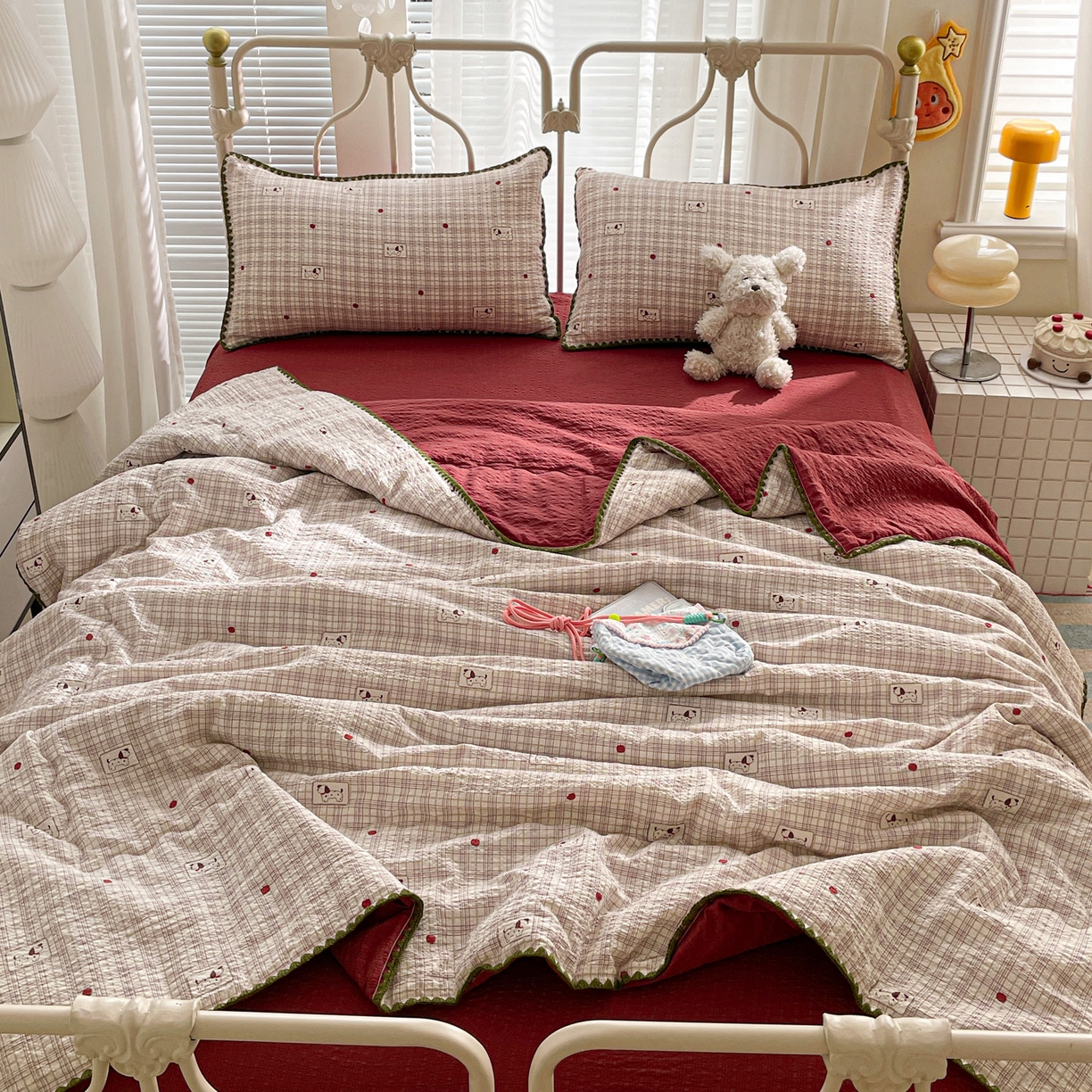 91家纺网 家纺一手货源 找家纺 蓝极人 2026新款泡芙贝壳边夏被四件套 XB苹果狗