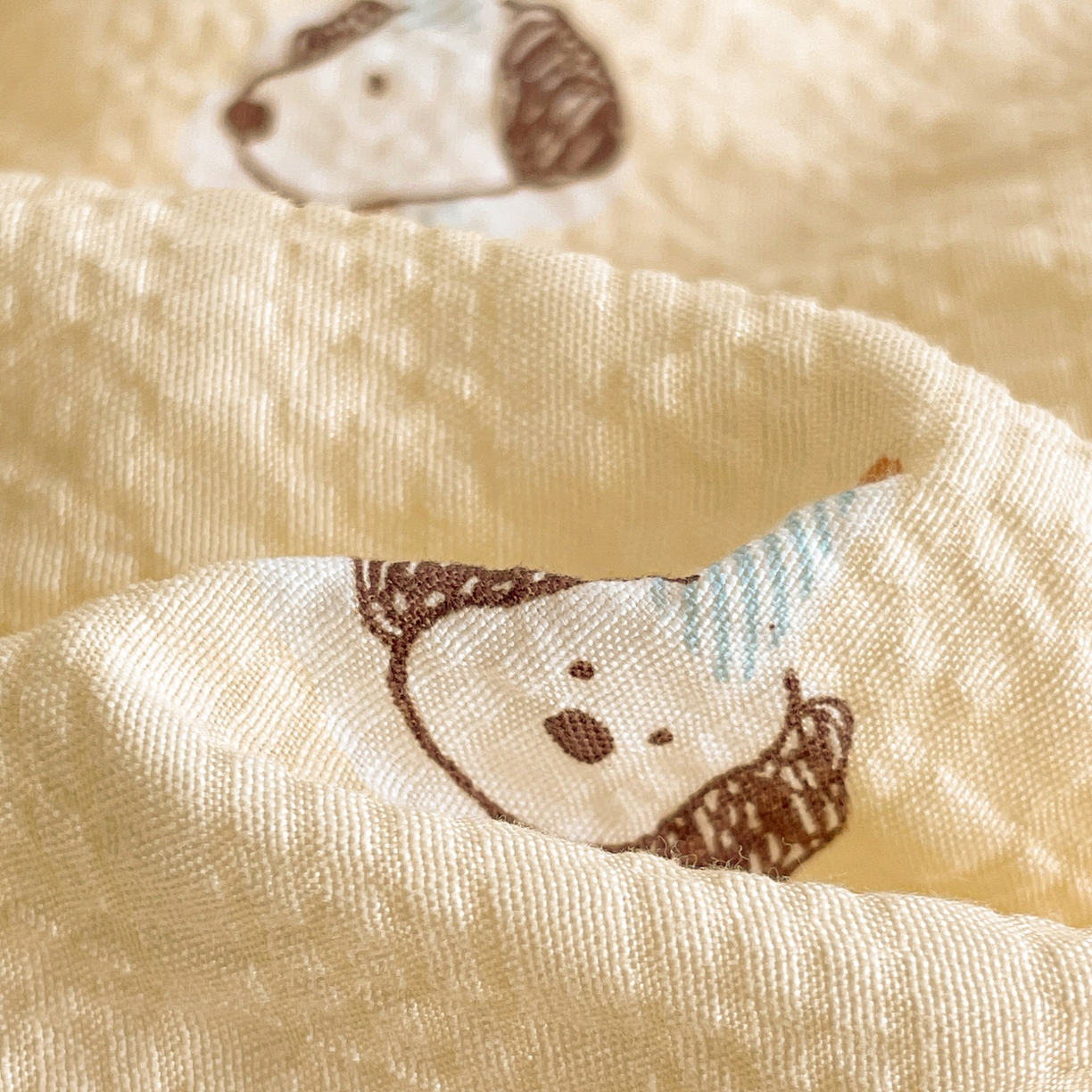 91家纺网 家纺一手货源 找家纺 蓝极人 2026新款泡芙贝壳边夏被四件套 XB生日狗