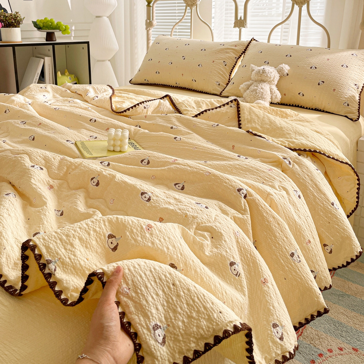 91家纺网 家纺一手货源 找家纺 蓝极人 2026新款泡芙贝壳边夏被四件套 XB生日狗