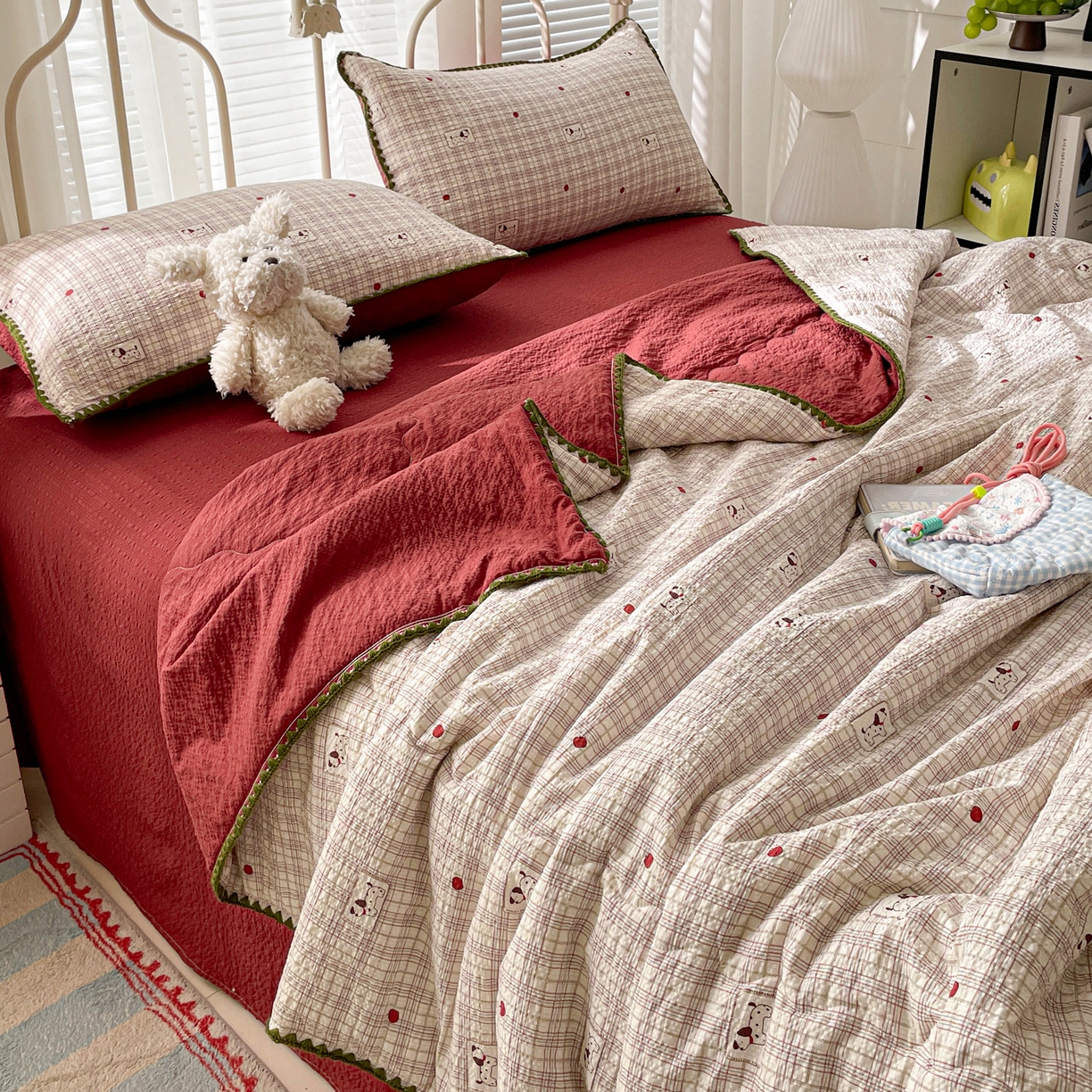 91家纺网 家纺一手货源 找家纺 蓝极人 2026新款泡芙贝壳边夏被四件套 XB苹果狗