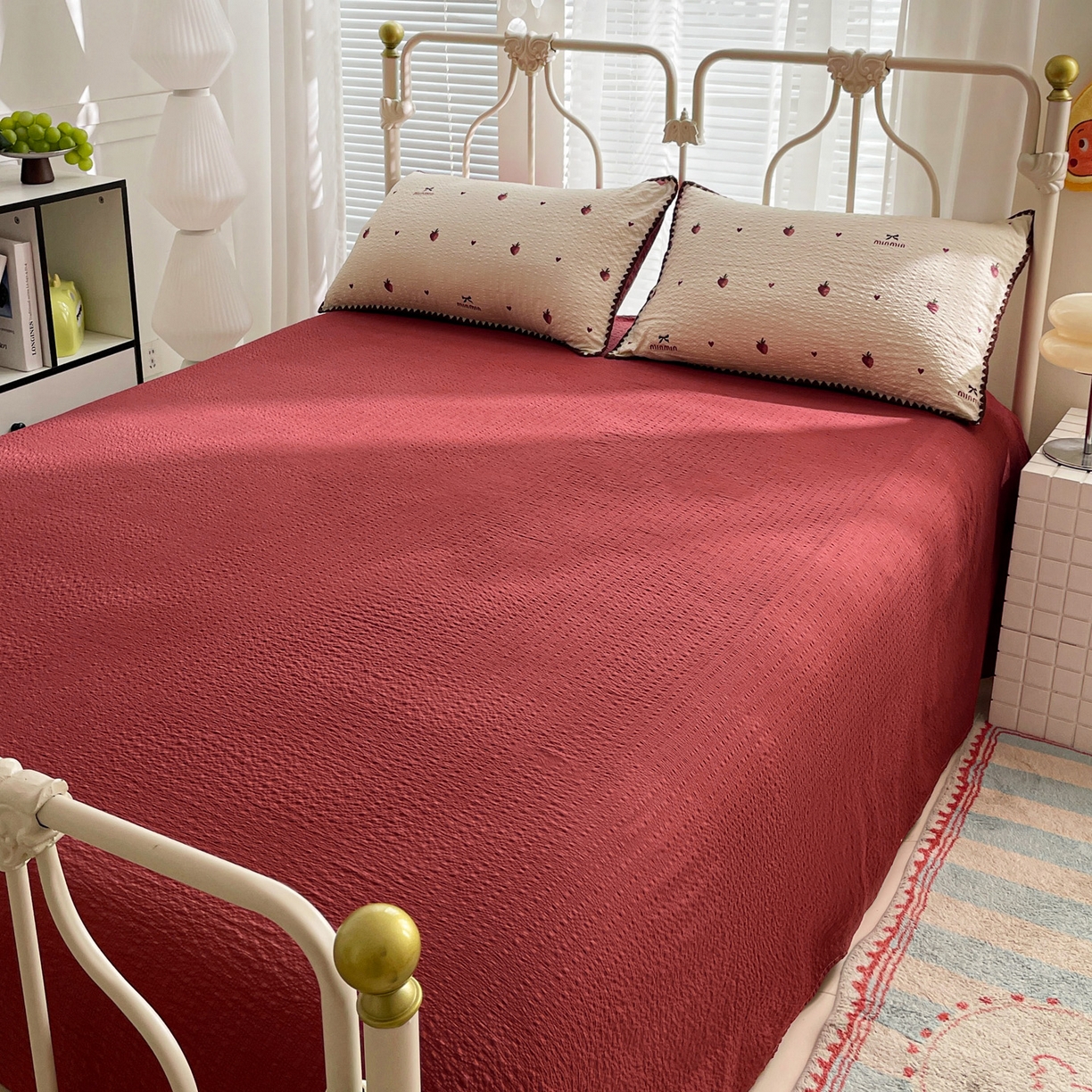 91家纺网 家纺一手货源 找家纺 蓝极人 2026新款泡芙贝壳边夏被四件套 XB草莓