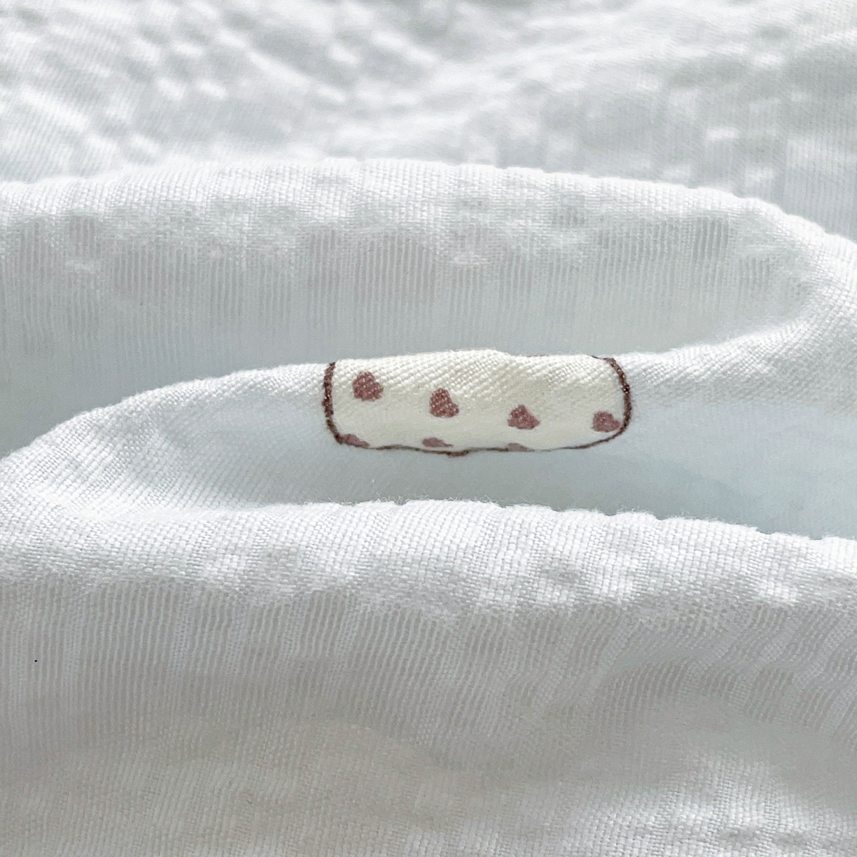 91家纺网 家纺一手货源 找家纺 蓝极人 2026新款泡芙贝壳边夏被四件套 XB好心情