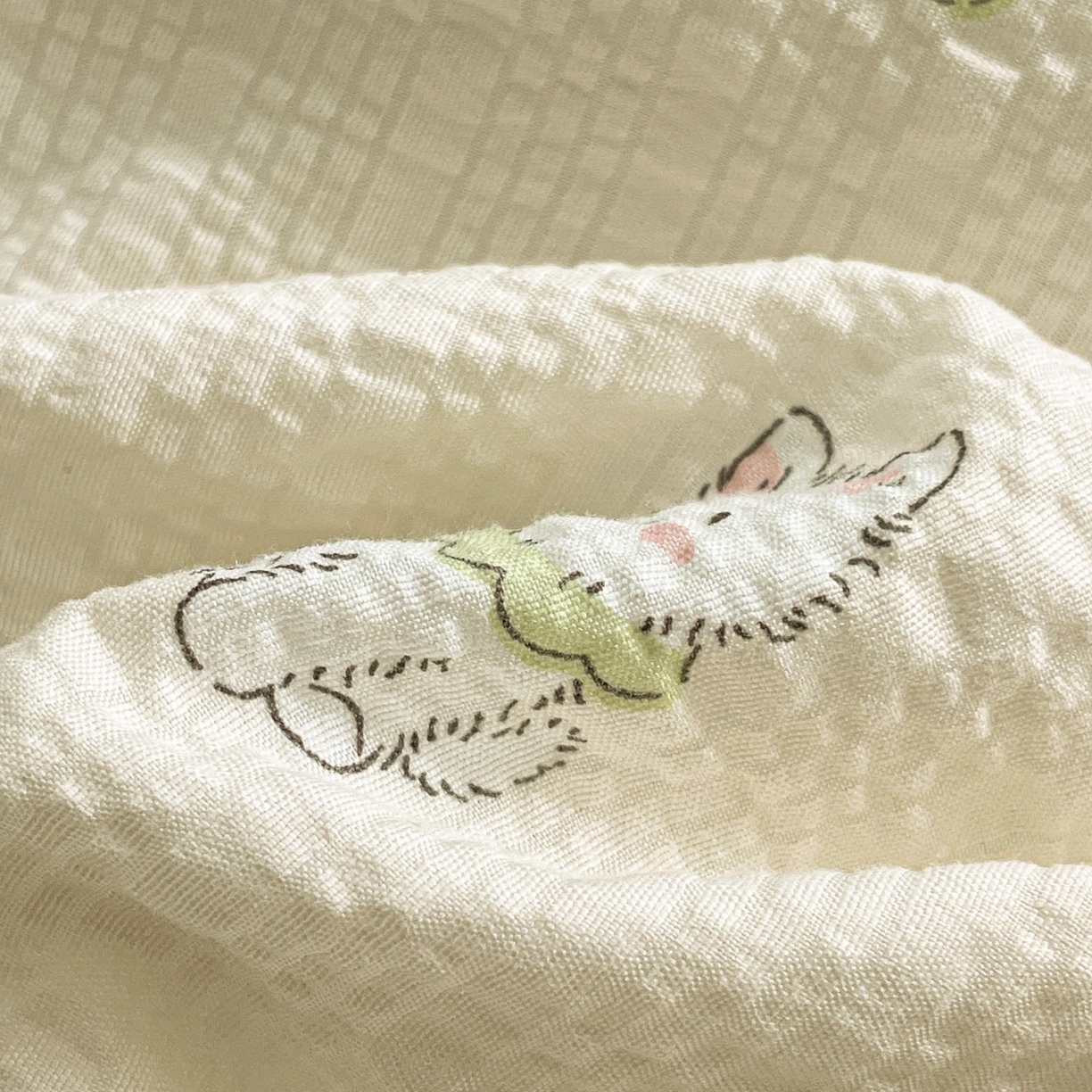 91家纺网 家纺一手货源 找家纺 蓝极人 2026新款泡芙贝壳边夏被四件套 XB耶耶狗