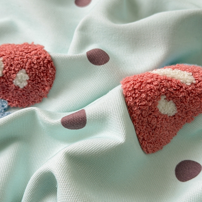 91家纺网 家纺一手货源 找家纺 雅萱家纺 2026新款全棉老粗布毛巾绣床单 青柠波点奶兔