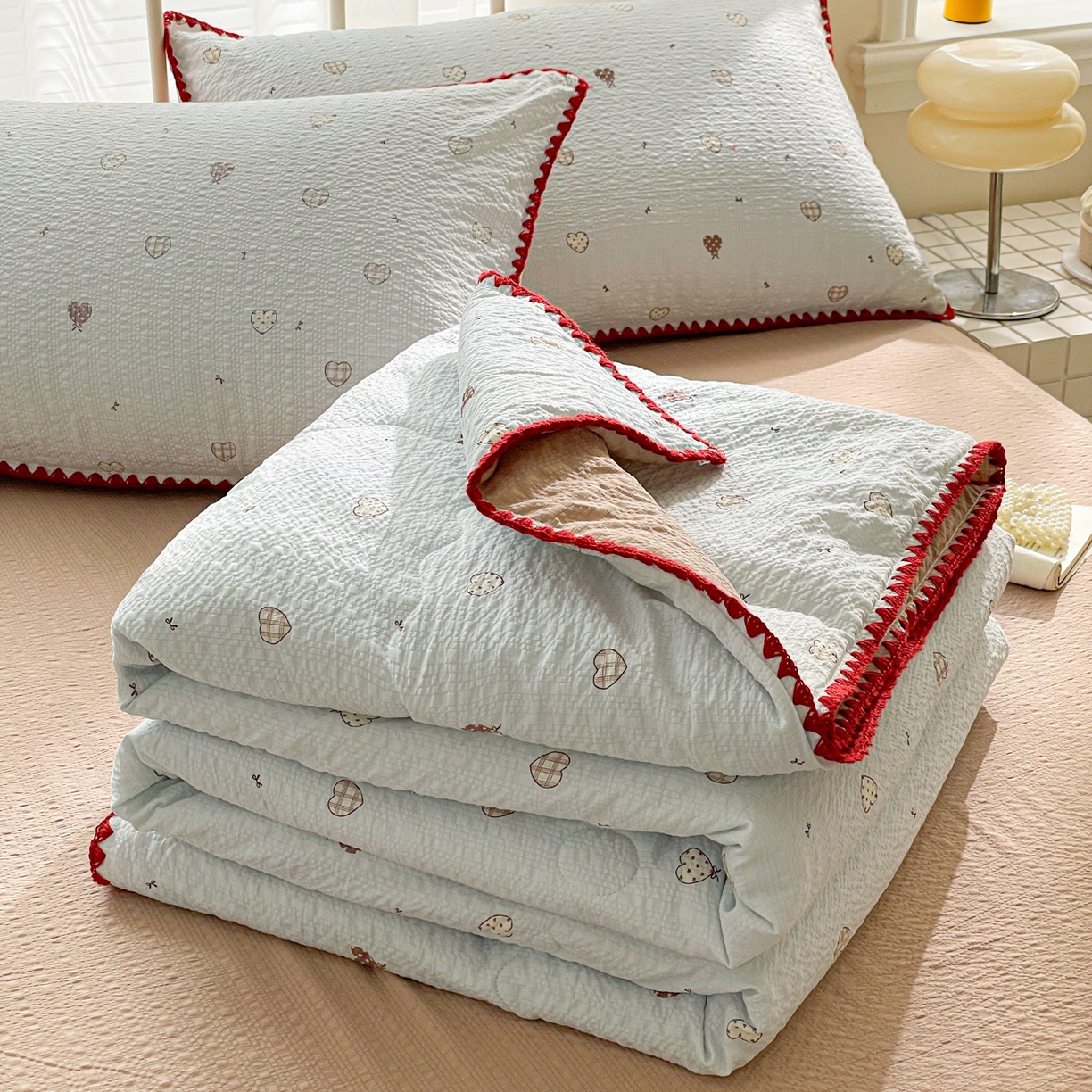 91家纺网 家纺一手货源 找家纺 （总）蓝极人 2026新款泡芙贝壳边夏被四件套