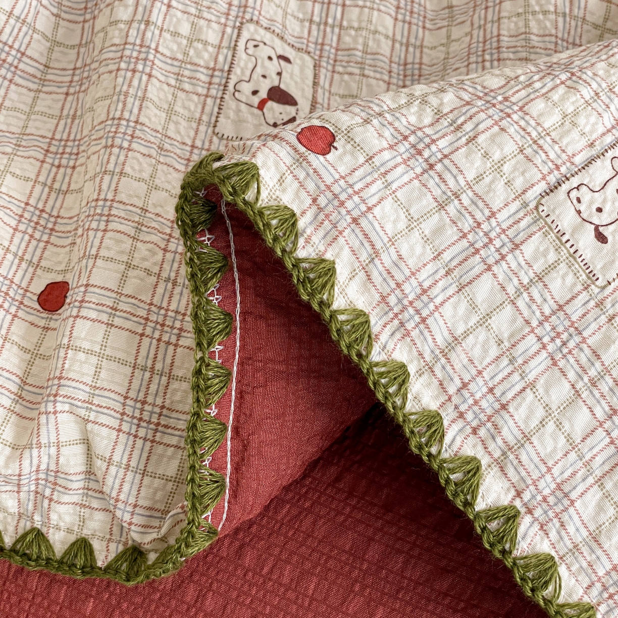 91家纺网 家纺一手货源 找家纺 蓝极人 2026新款泡芙贝壳边夏被四件套 XB苹果狗