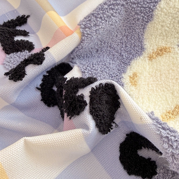 91家纺网 家纺一手货源 找家纺 雅萱家纺 2026新款全棉老粗布毛巾绣床单 软萌奶猫