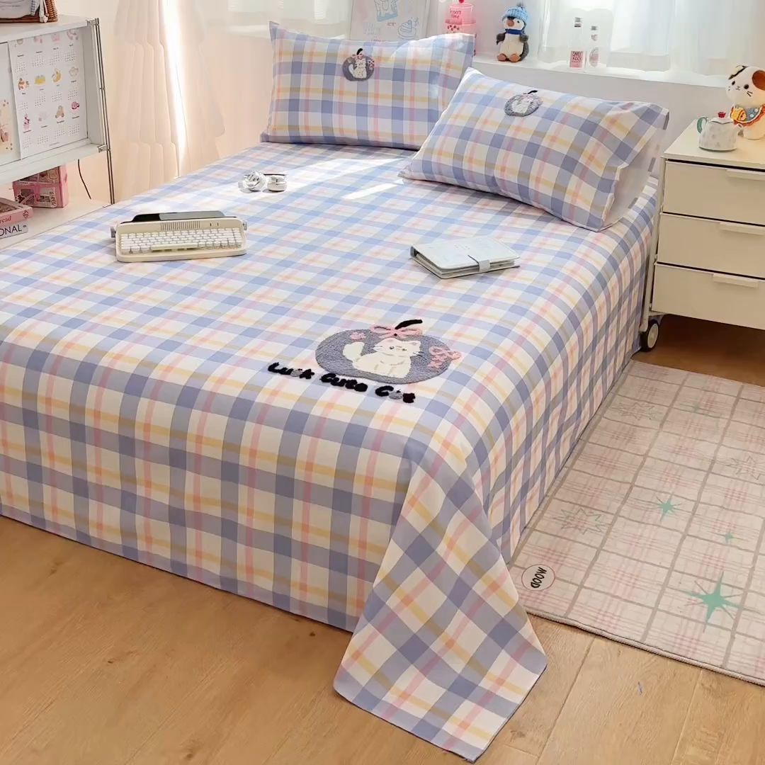 91家纺网 家纺一手货源 找家纺 雅萱家纺 2026新款全棉老粗布毛巾绣床单 软萌奶猫