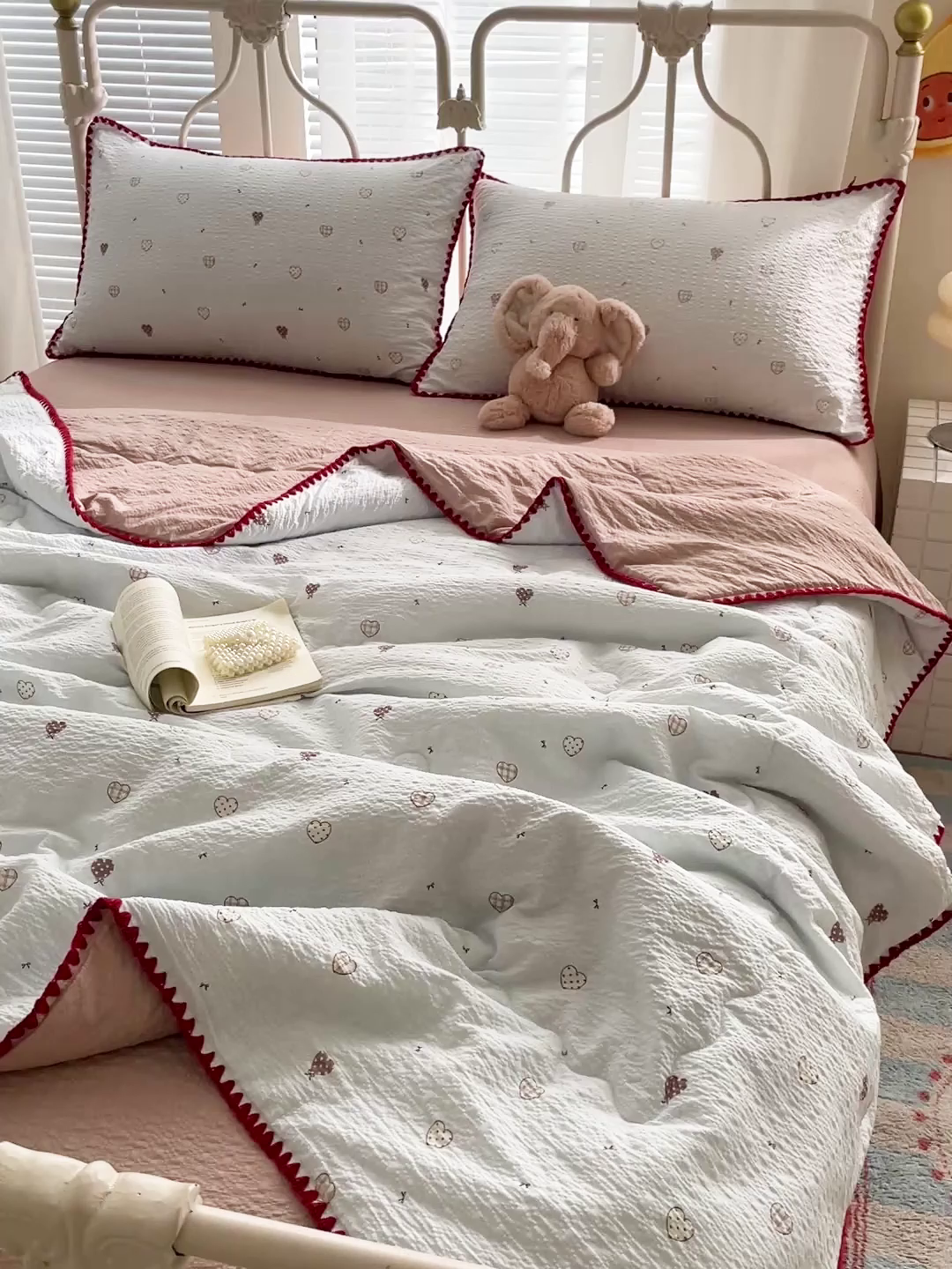 91家纺网 家纺一手货源 找家纺 蓝极人 2026新款泡芙贝壳边夏被四件套 XB好心情