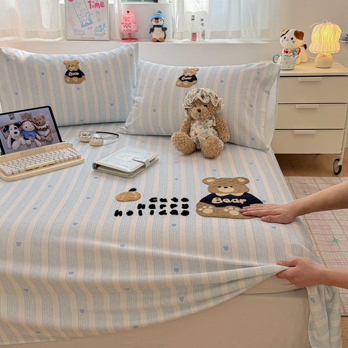 91家纺网 家纺一手货源 找家纺 雅萱家纺 2026新款全棉老粗布毛巾绣床单 条纹软熊