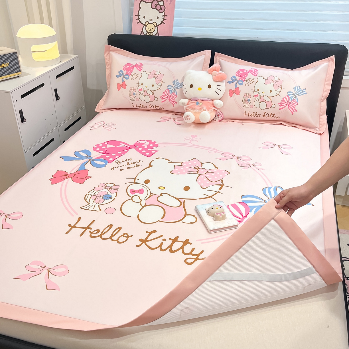 91家纺网 家纺一手货源 找家纺 暮思家居 2026新款正版授权A类大版数码印花三丽鸥枕套单品枕套枕套单件 美美KT