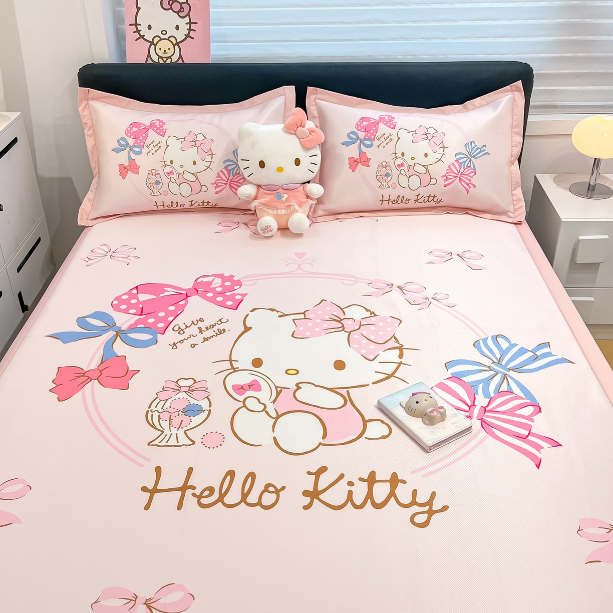 91家纺网 家纺一手货源 找家纺 暮思家居 2026新款正版授权A类大版数码印花三丽鸥枕套单品枕套枕套单件 美美KT