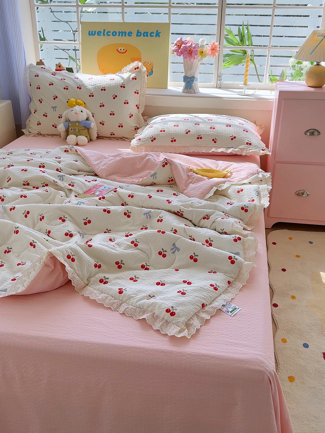 91家纺网 家纺一手货源 找家纺 弗苓家纺 2026新款高克重泡芙棉花边款夏被夏凉被空调被四件套小红书推荐-风格一 樱桃笔记