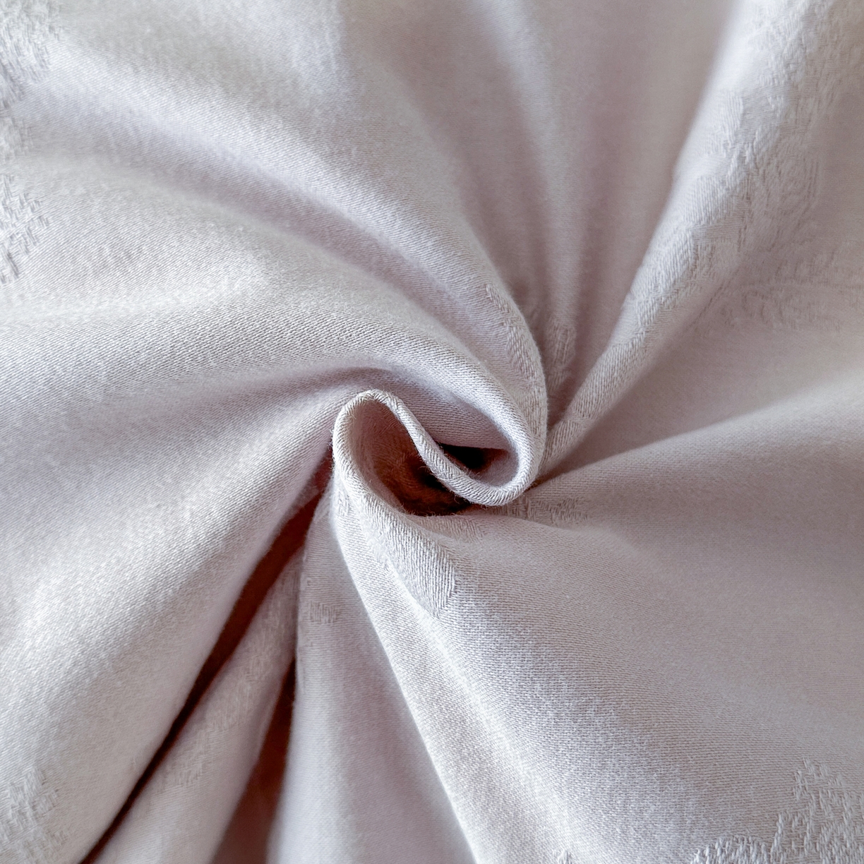 91家纺网 家纺一手货源 找家纺 优悦生活馆 2026新款60s全棉提花四件套 法式浪漫-幻影紫