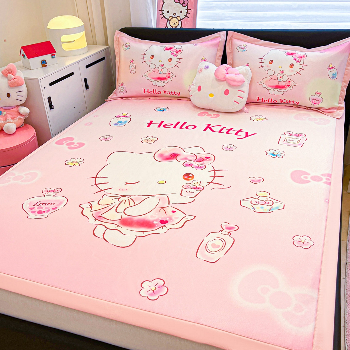 91家纺网 家纺一手货源 找家纺 暮思家居 2026新款正版授权A类大版数码印花三丽鸥枕套单品枕套枕套单件 香水KT