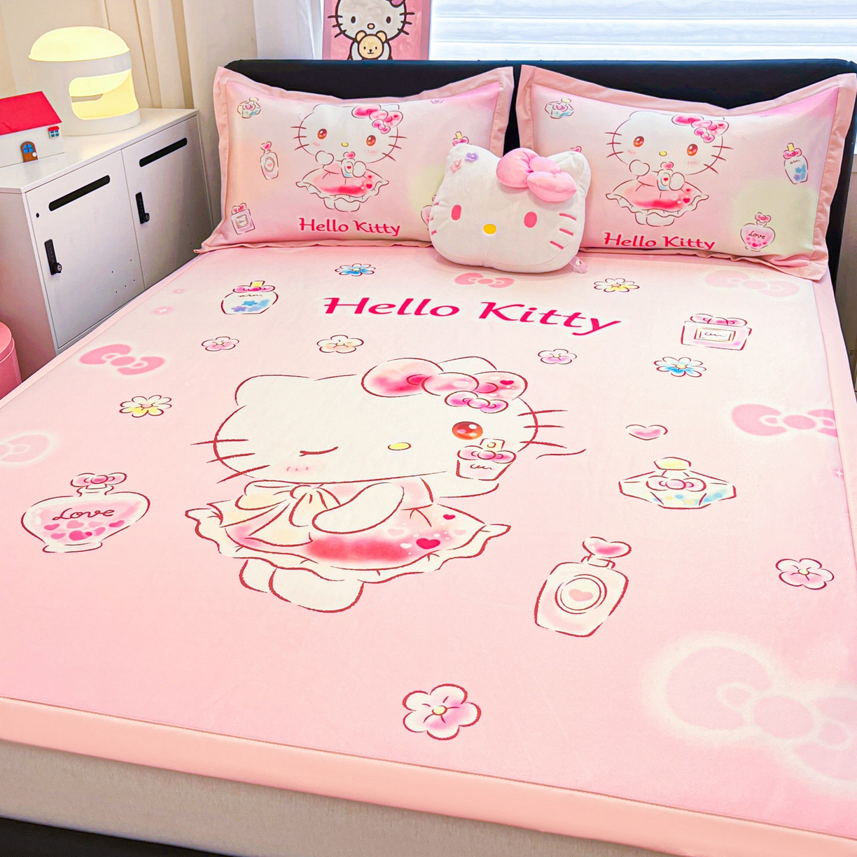 91家纺网 家纺一手货源 找家纺 暮思家居 2026新款正版授权A类大版数码印花三丽鸥枕套单品枕套枕套单件 香水KT