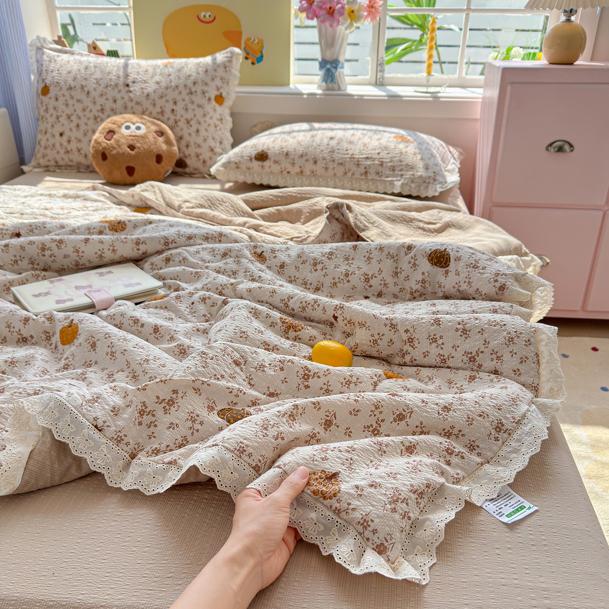 弗苓家纺 2026新款高克重泡芙棉花边款夏被夏凉被空调被四件套小红书推荐-风格一 秋末南瓜星