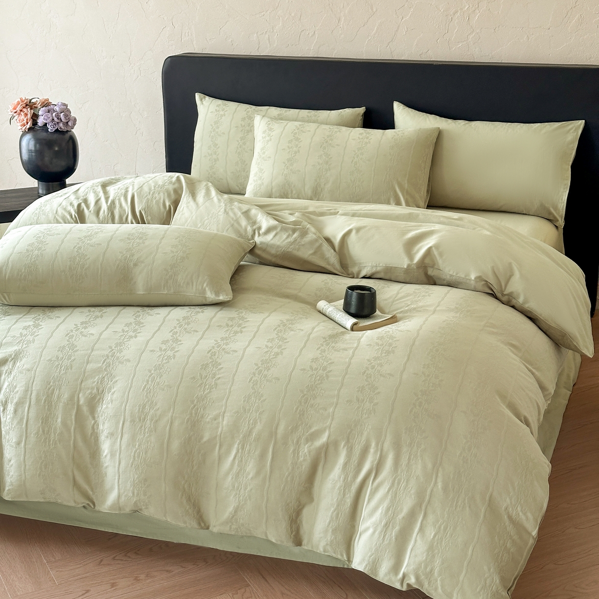 91家纺网 家纺一手货源 找家纺 优悦生活馆 2026新款60s全棉提花四件套 浪漫情缘-奶绿