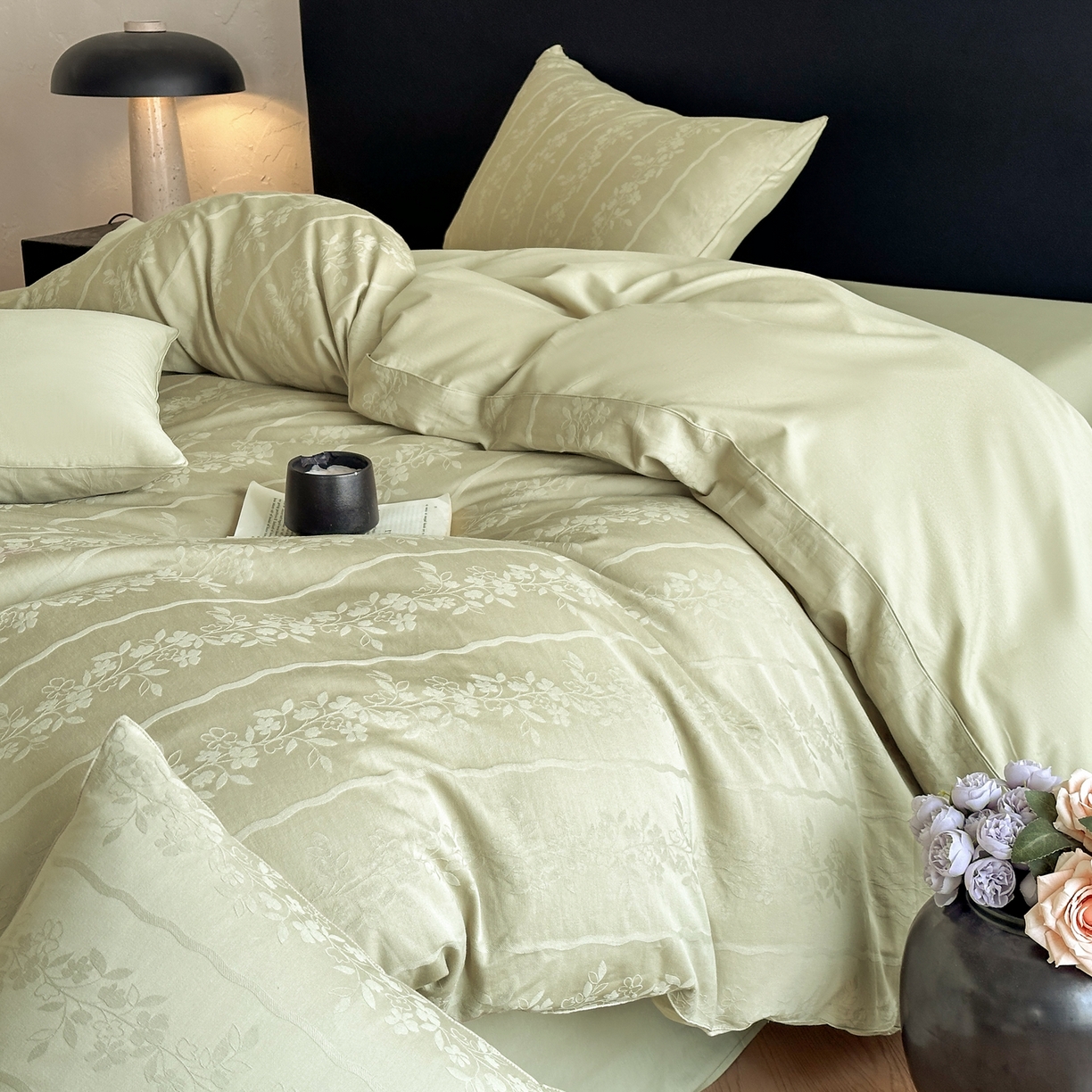 91家纺网 家纺一手货源 找家纺 优悦生活馆 2026新款60s全棉提花四件套 浪漫情缘-奶绿