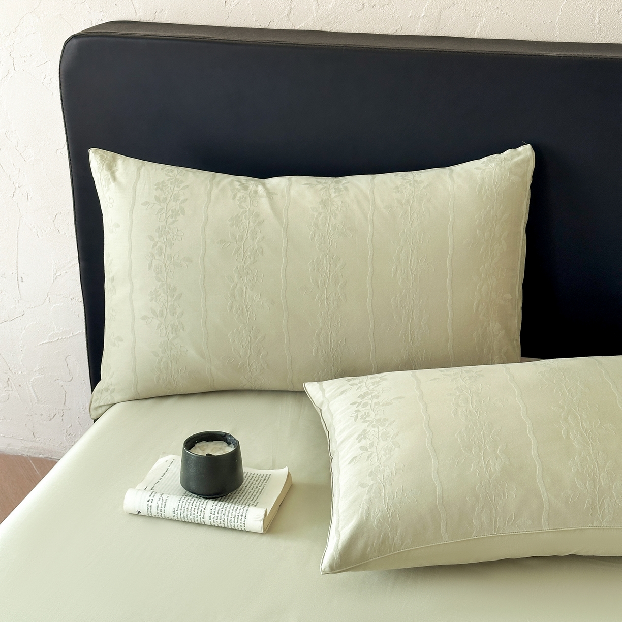 91家纺网 家纺一手货源 找家纺 优悦生活馆 2026新款60s全棉提花四件套 浪漫情缘-奶绿