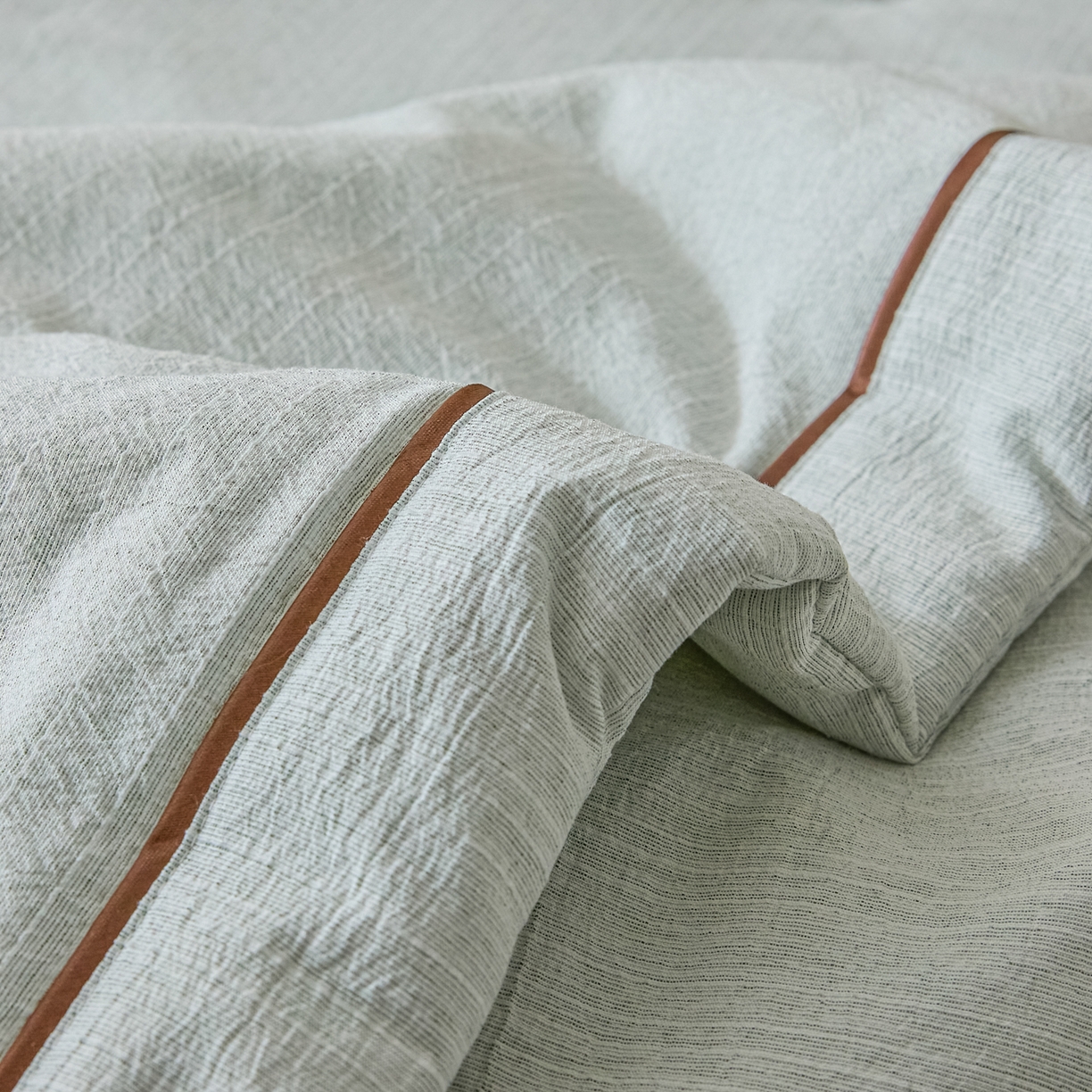 91家纺网 家纺一手货源 找家纺 蓝极人 2026新款提花色织水洗麻夏被四件套 色织-抹茶