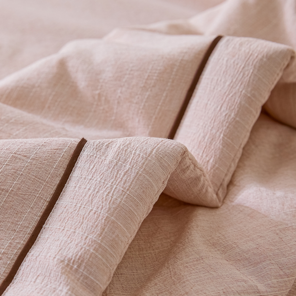 91家纺网 家纺一手货源 找家纺 蓝极人 2026新款提花色织水洗麻夏被四件套 色织-晨曦黄