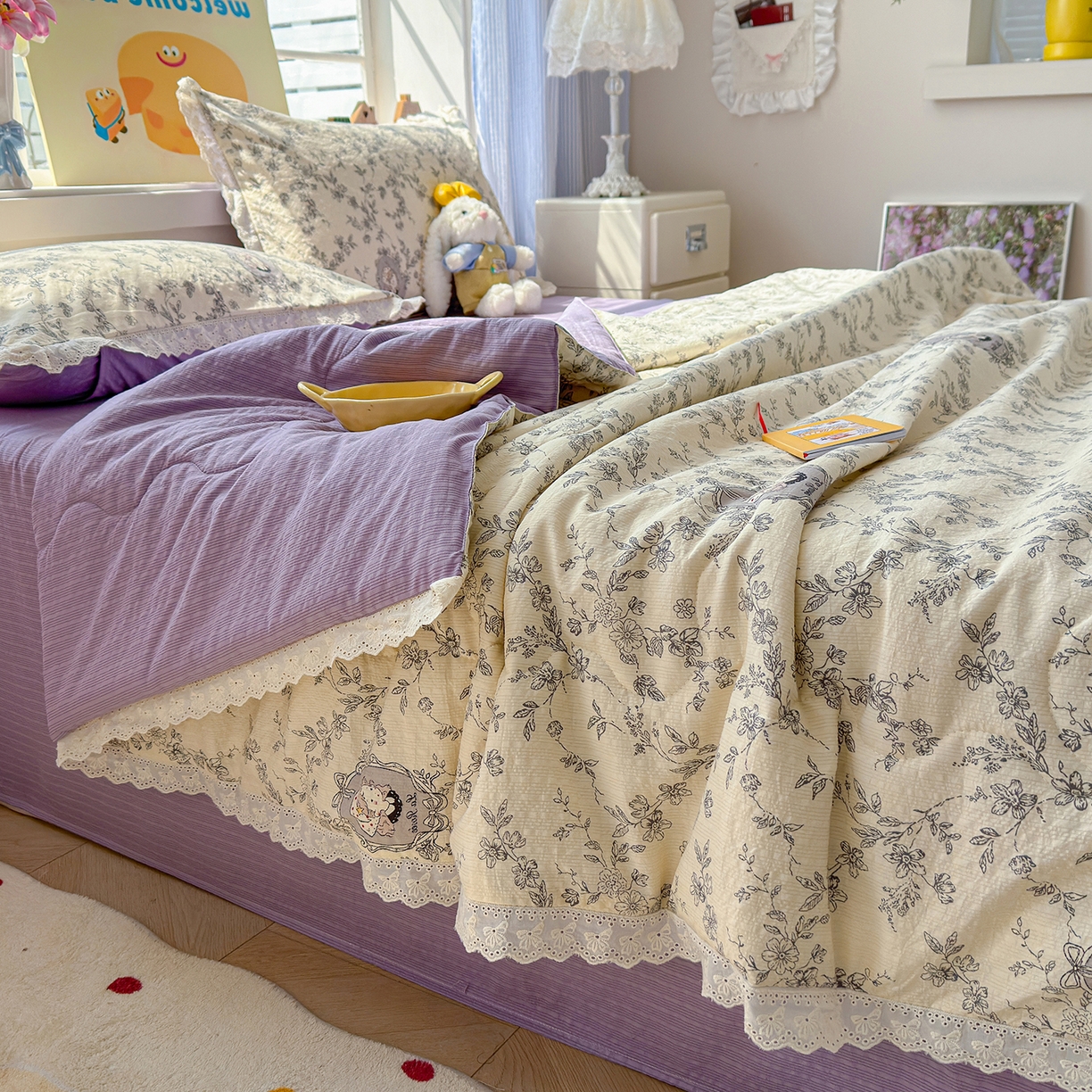 91家纺网 家纺一手货源 找家纺 弗苓家纺 2026新款高克重泡芙棉花边款夏被夏凉被空调被四件套小红书推荐-风格一 花筐少女