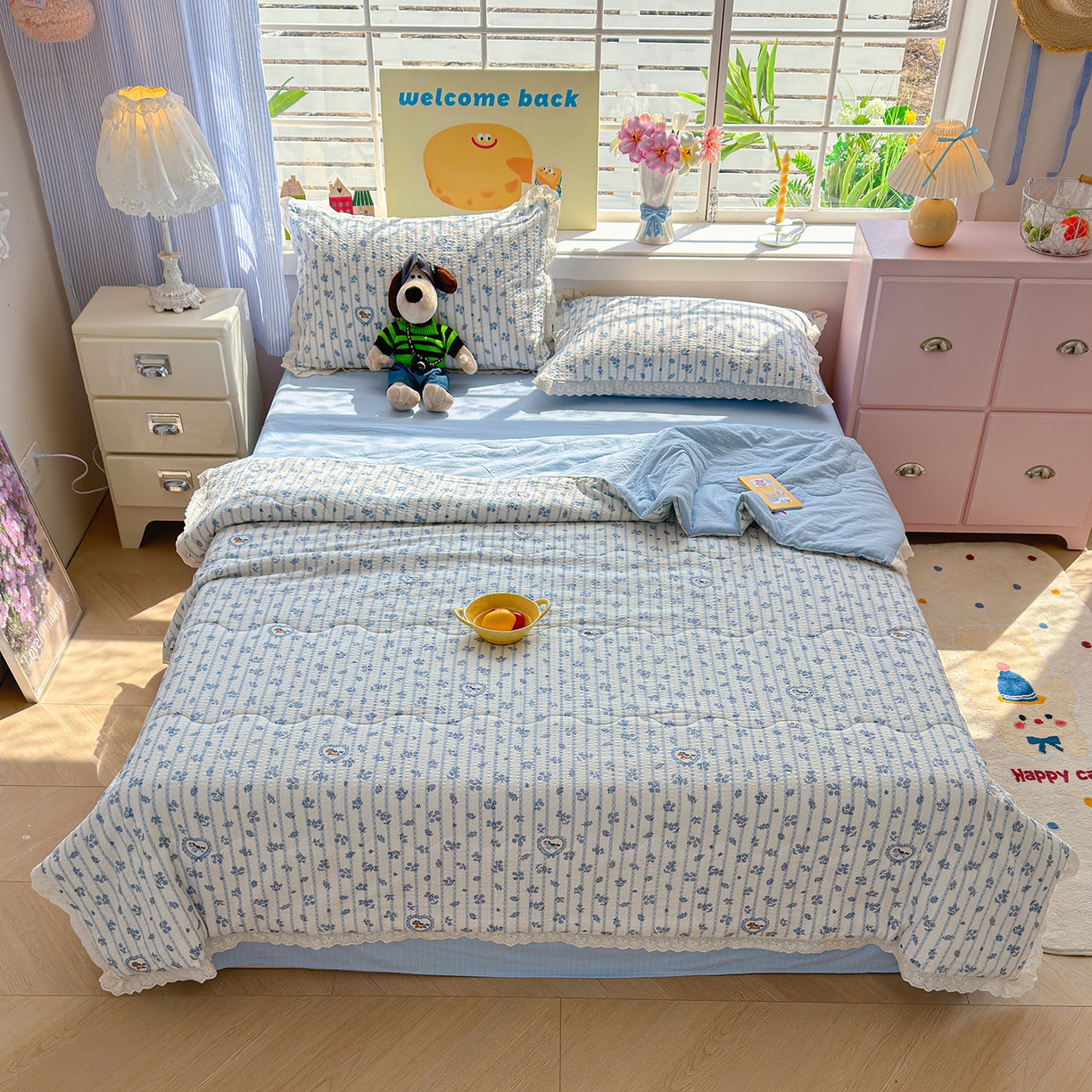 91家纺网 家纺一手货源 找家纺 弗苓家纺 2026新款高克重泡芙棉花边款夏被夏凉被空调被四件套小红书推荐-风格一 浅蓝花枝