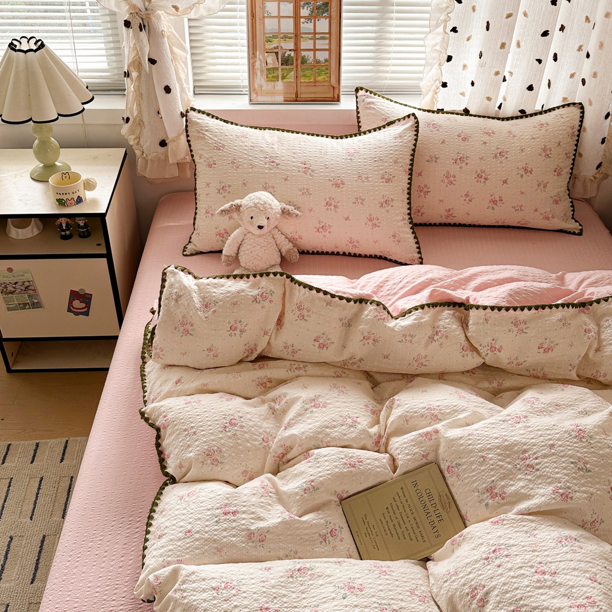 91家纺网 家纺一手货源 找家纺 蓝极人 2026新款泡芙被壳针四件套 月光