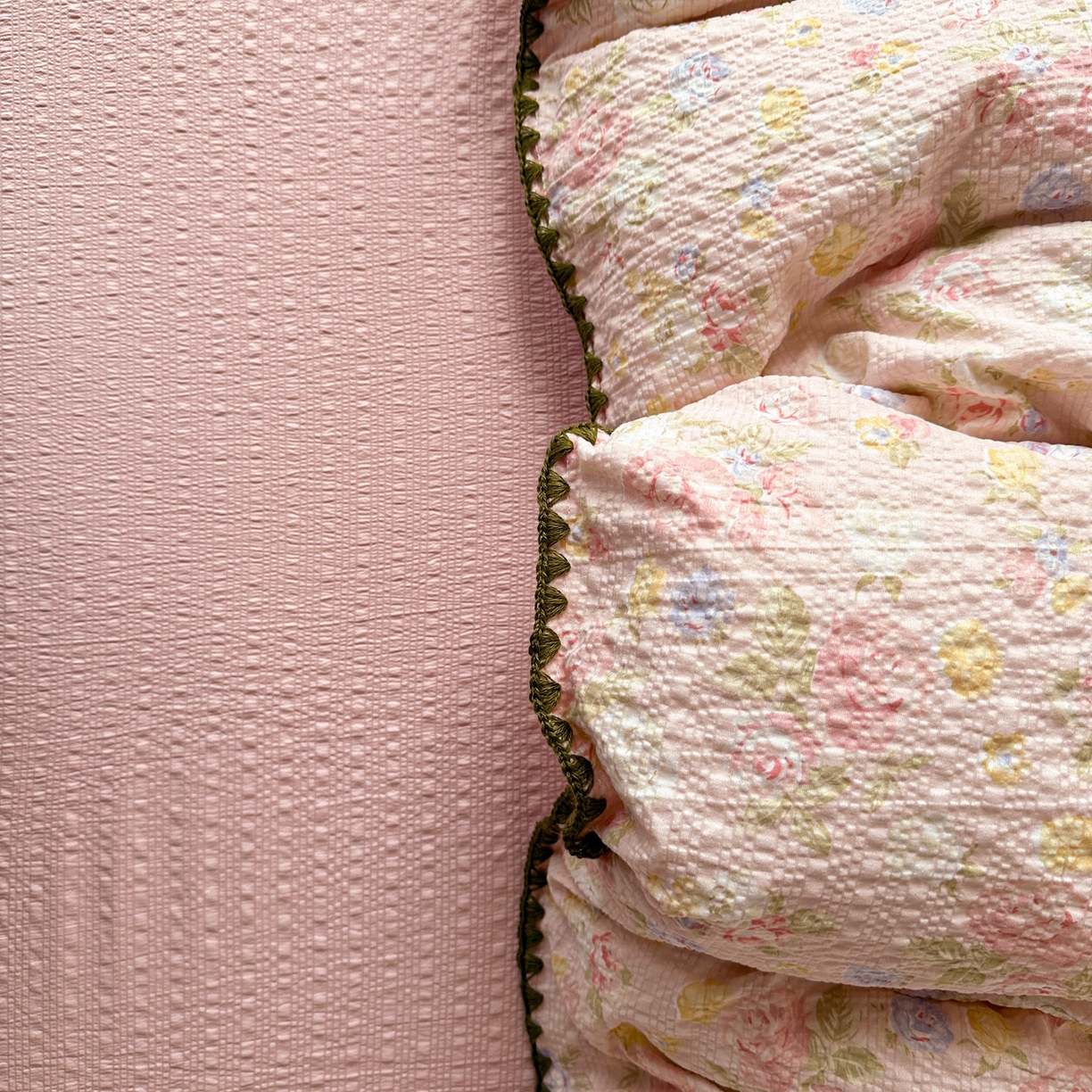 91家纺网 家纺一手货源 找家纺 蓝极人 2026新款泡芙被壳针四件套 浅夏