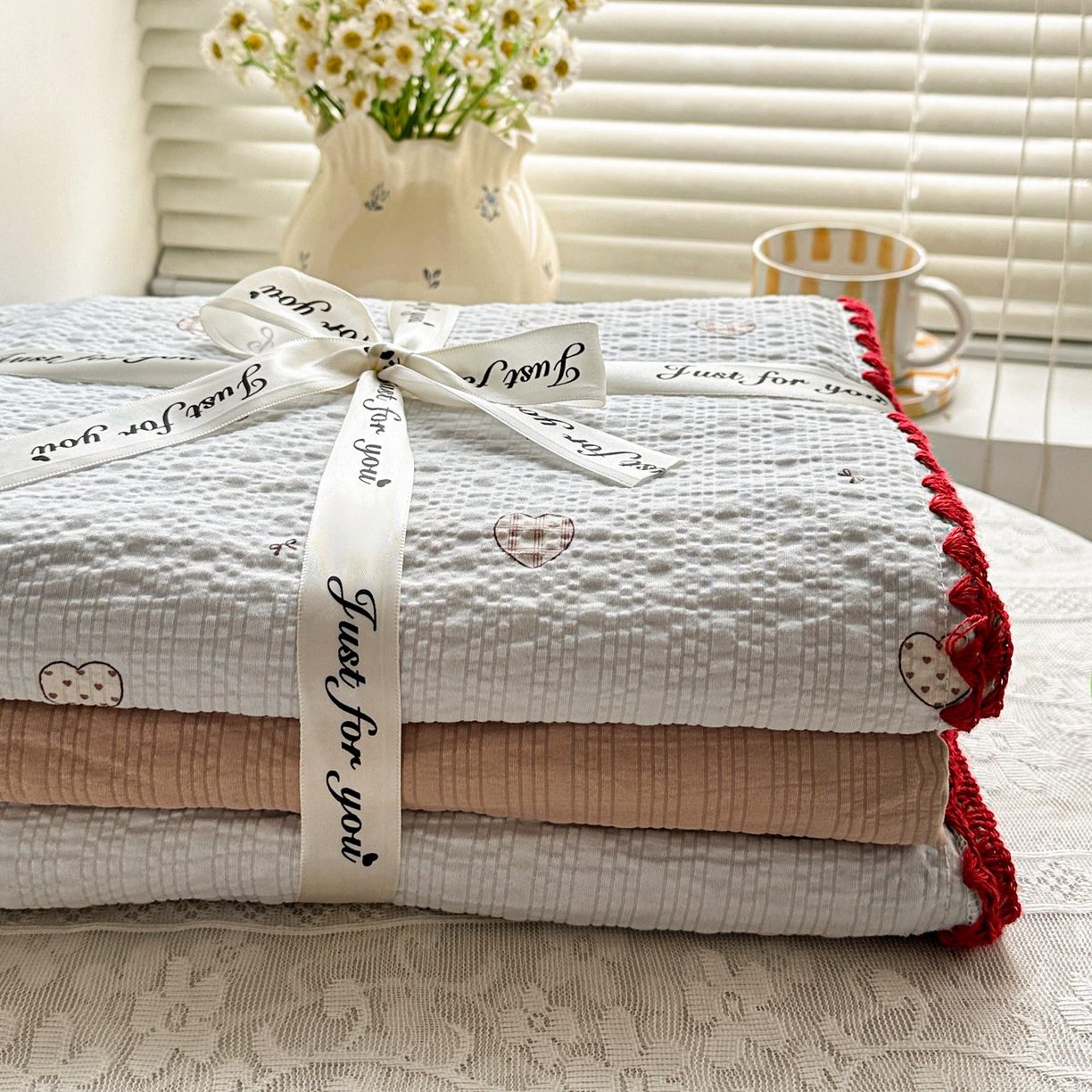 91家纺网 家纺一手货源 找家纺 蓝极人 2026新款泡芙被壳针四件套 好心情