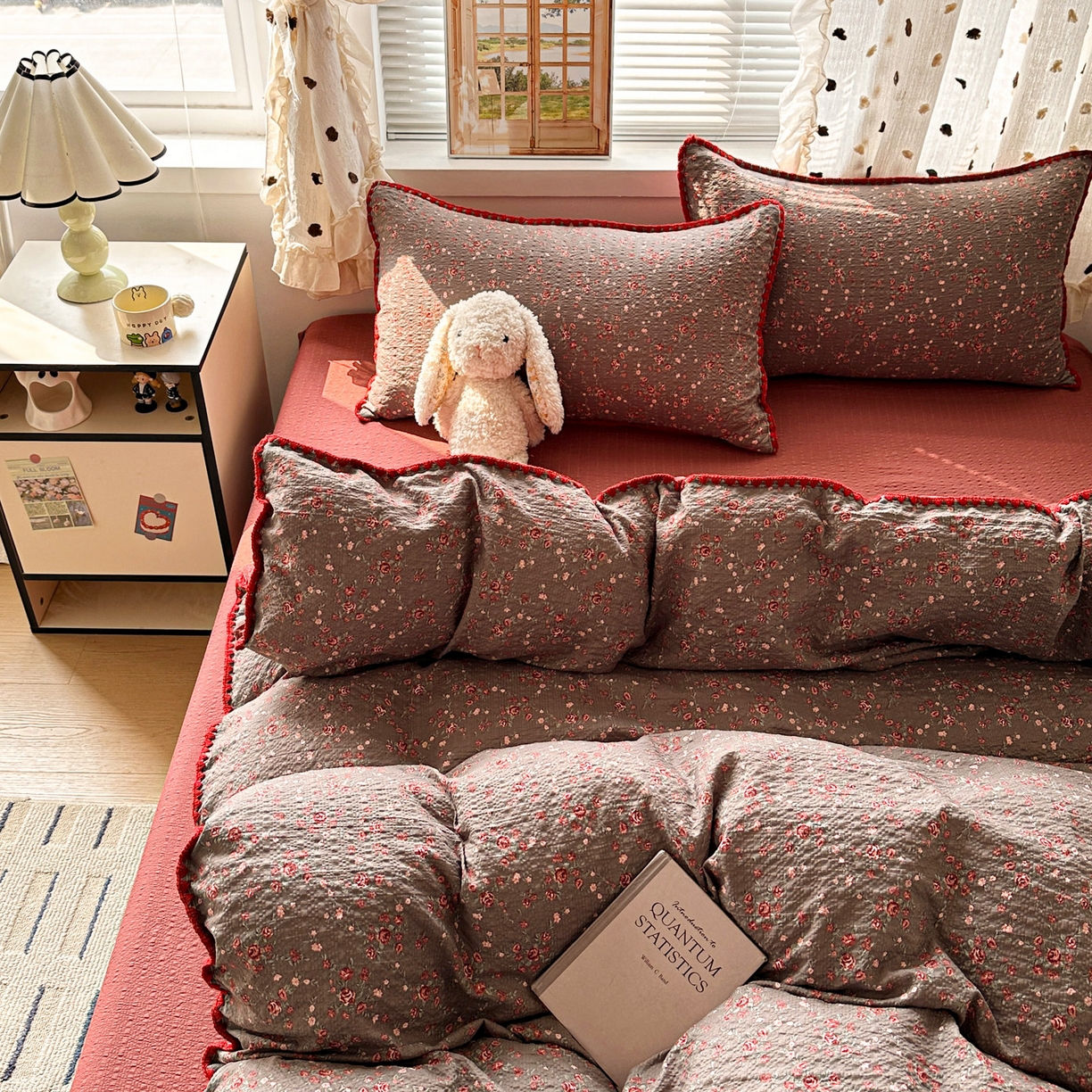 91家纺网 家纺一手货源 找家纺 蓝极人 2026新款泡芙被壳针四件套 胭脂