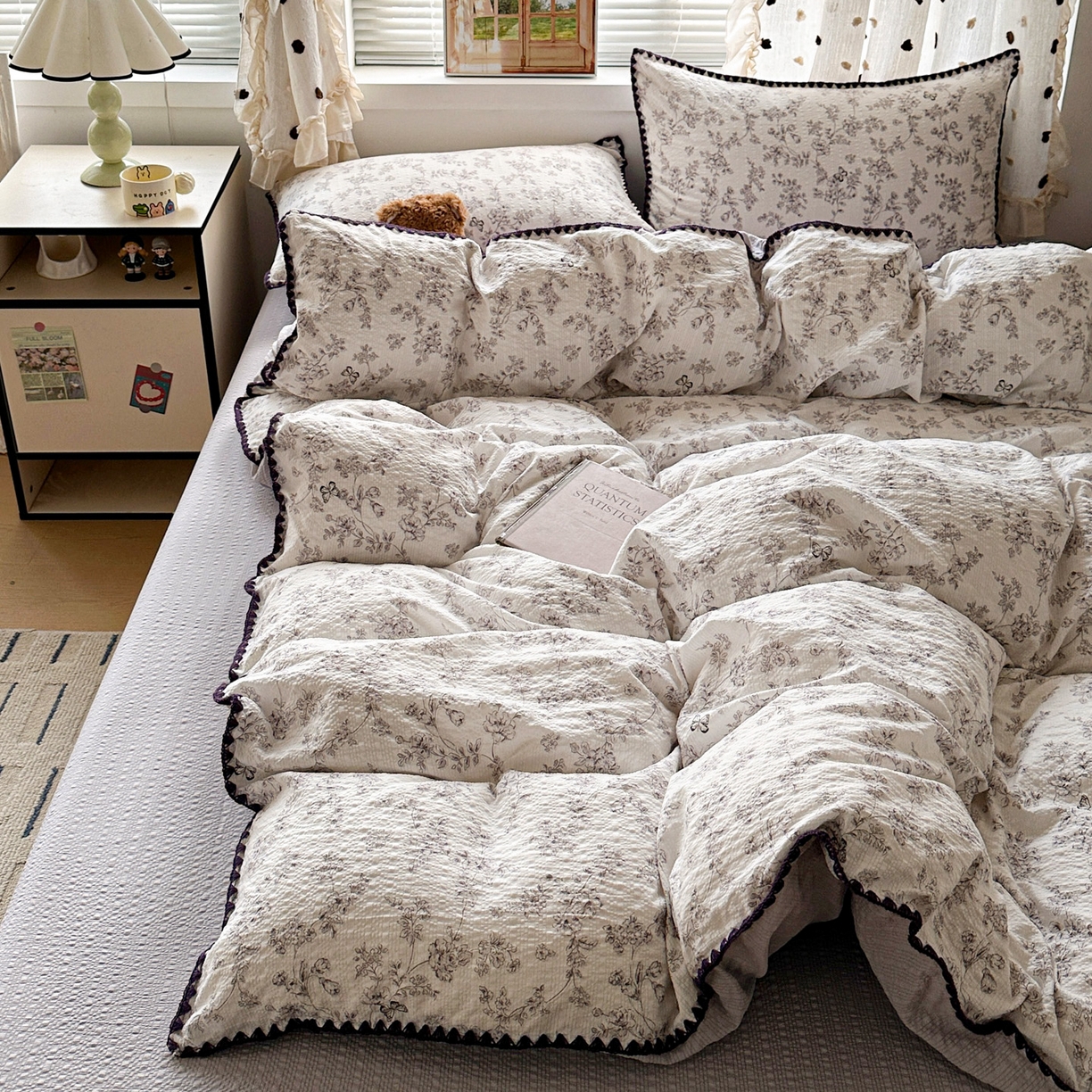 91家纺网 家纺一手货源 找家纺 蓝极人 2026新款泡芙被壳针四件套 蝶迹