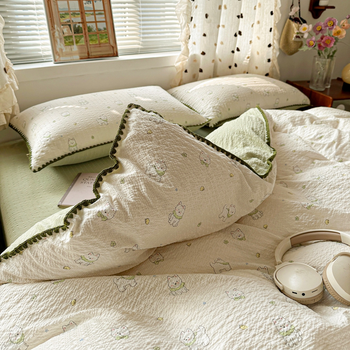 91家纺网 家纺一手货源 找家纺 蓝极人 2026新款泡芙被壳针四件套 耶耶狗