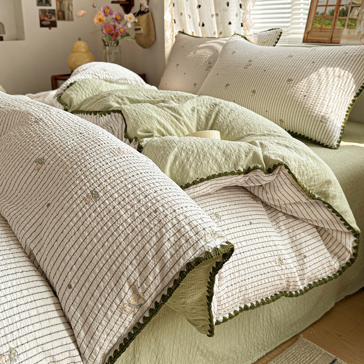 91家纺网 家纺一手货源 找家纺 蓝极人 2026新款泡芙被壳针四件套 蘑菇兔