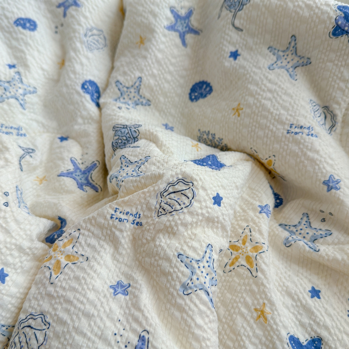 91家纺网 家纺一手货源 找家纺 弗苓家纺 2026新款高克重泡芙棉花边款夏被夏凉被空调被四件套小红书推荐-风格一 贝壳星